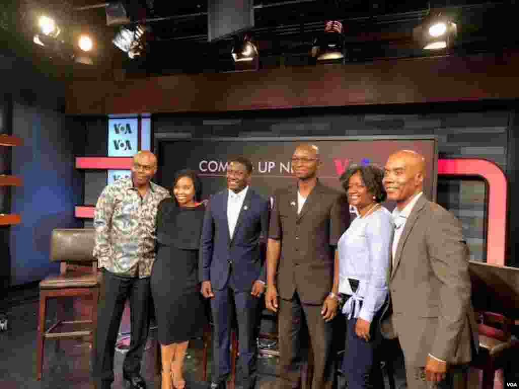 Straight Talk Africa host, Shaka Ssali and YALI panelists.