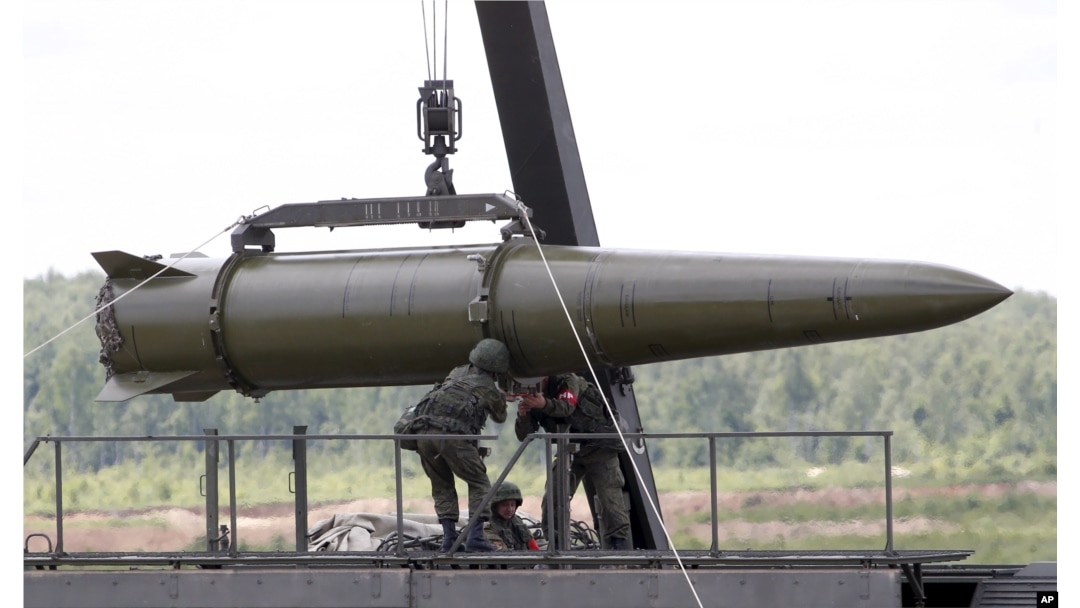 "Iskander" taktik raketalari, Kubinka, Rossiya