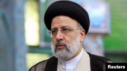 İran'ın yeni seçilen Cumhurbaşkanı İbrahim Reisi