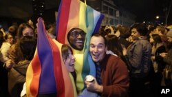 Người ủng hộ hôn nhân đồng tính ăn mừng tại Seatle, ngày 6/11/2012.