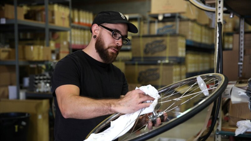 US Bicycle Businesses Struggle to Replace Chinese Manufacturers