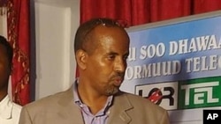 Bashir Nur Gedi, head of Shabelle Media Network, the second biggest in the Horn of Africa nation, attends a meeting moments before he was killed in his home in southern Mogadishu, Somalia (File Photo)