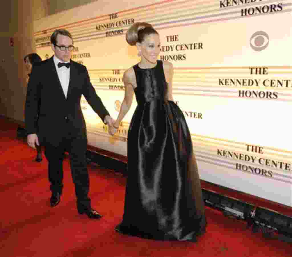 Matthew Broderick y Sarah Jessica Parker llegan a la noche de gala en el Kennedy Center.