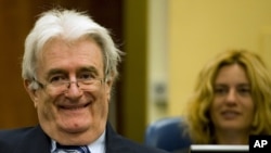 Nghi can tội ác chiến tranh Radovan Karadzic bị xét xử