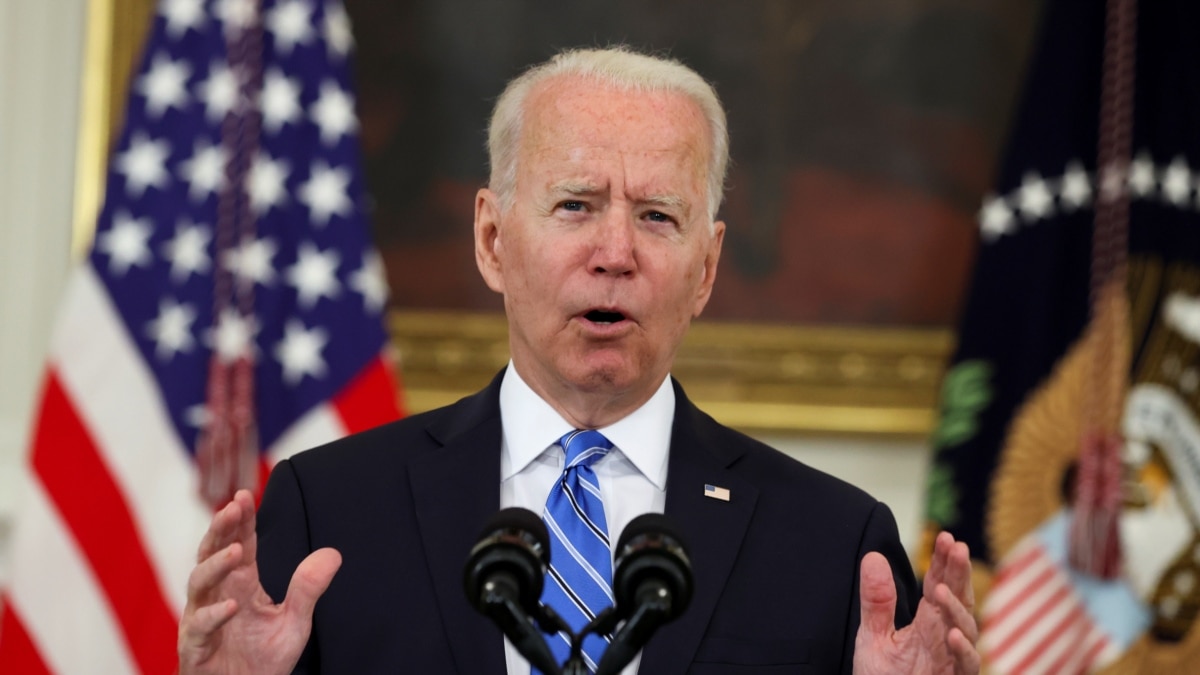 Presidenti Biden po shqyrton mundësinë e vaksinimit të detyrueshëm për punonjësit federalë - Vimarsana News