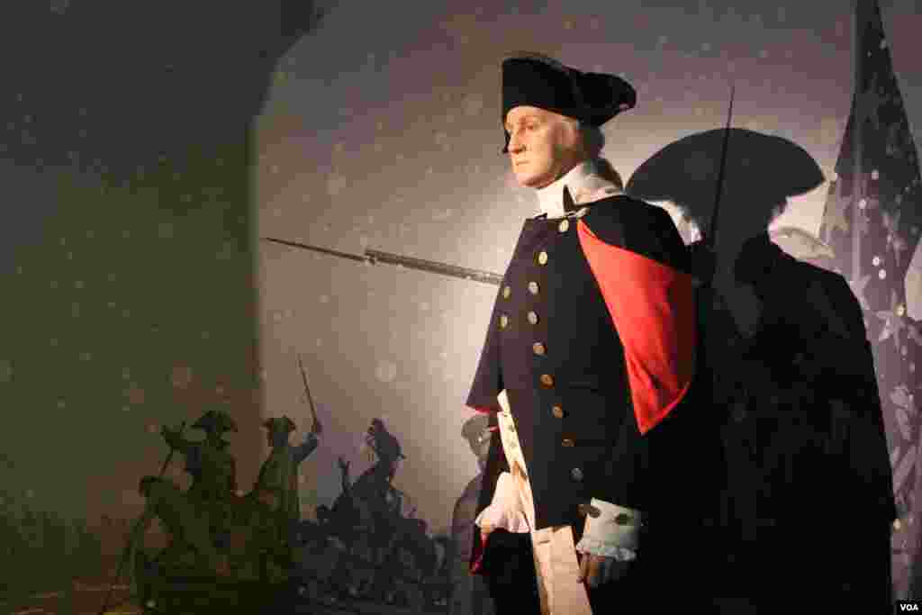 جرج واشنگتن، نخستین رئیس جمهور آمریکا. او یک سرباز و سیاست&zwnj;مدار بود و از پدران بنیان&zwnj;گذار ایالات متحده آمریکا که از سال ۱۷۸۹ - ۱۷۹۷ رئیس جمهور بود. واشنگتن همچنین فرمانده ارتش در جنگ با ارتش بریتانیا در جریان انقلاب آمریکا بود.