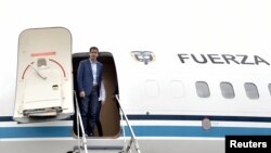 Juan Guaidó,à son arrivée à Bogotá, en Colombie, le 24 février 2019.