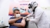 13 Ocak 2021 - Sağlık Bakanı Fahrettin Koca Çin firma Sinovac'ın ürettiği CoronaVac aşısını oldu
