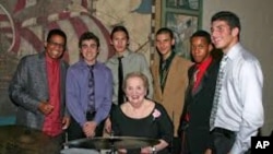 Madeleine Albright, Herbie Hancock i studenti iz Miamija