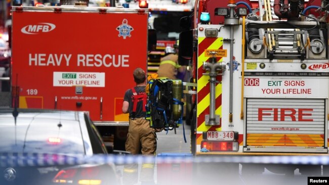 澳大利亚墨尔本市中心砍人事件现场的救护车辆（2018年11月9日）