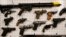 Des armes saisies par la police à Los Angeles le 13 février 2019.