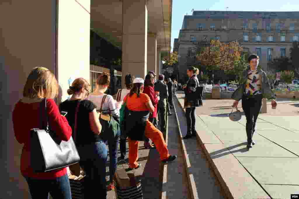 Early Voting Washington DC One Judiciary Sqyare 