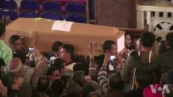 Funérailles des victimes de attentats en Egypte (vidéo)