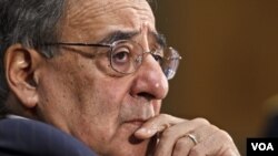 Menteri Pertahanan Amerika Leon Panetta berada di Afghanistan untuk meredakan ketegangan pasca insiden penembakan (foto: dok).