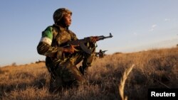 Mozambican soldiers join exercises as part of the African Union's African Standby Force (ASF) at the South Africa National Defense Force's Lohatla training area, Oct. 27, 2015.