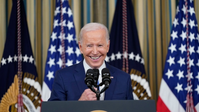 Après sa performance électorale, Biden retrouve la scène internationale