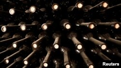 Los países emergentes en Latinoamérica, y Estados Unidos, han encontrado un prometedor nicho en la venta de vino ante la escasez de uvas en Europa.
