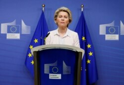 European Commission President Ursula von der Leyen gives a statement regarding Brexit talks at the European Commission in Brussels, Dec. 5, 2020.