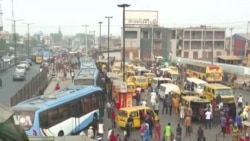 Interdiction des taxis-motos à Lagos : aller au travail est devenu un "enfer"