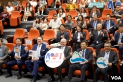 AIT Director Raymond F. Greene took a group photo before delivering remarks at National Sun Yat-sen University, Kaohsiung, Taiwan. (12/04/2024)