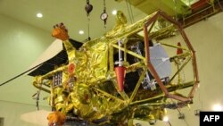 Sonda ruse Phobos-Grunt mund të bjerë në Tokë të dielën