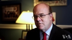 US Representative Jim McGovern speaking to VOA Mandarin reporter Peggy Chang on his 2015 trip to Tibet