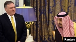 پمپئو گفت در دیدار با پادشاه و ولیعهد عربستان سعودی، مسئله بازداشت چند فعال حقوق زنان را مطرح کرده است.