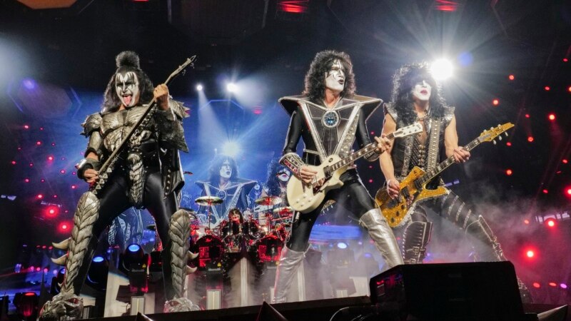 Rock Group Ends Live Concerts, Becomes Computerized Avatars