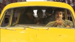 از امروز دقیقه هایی با مکس امینی در صدای آمریکا