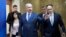 Izraelski premijer Benjamin Netanjahu dolazi na redovnu sednicu kabineta u Jerusalimu (arhivski snimak).
