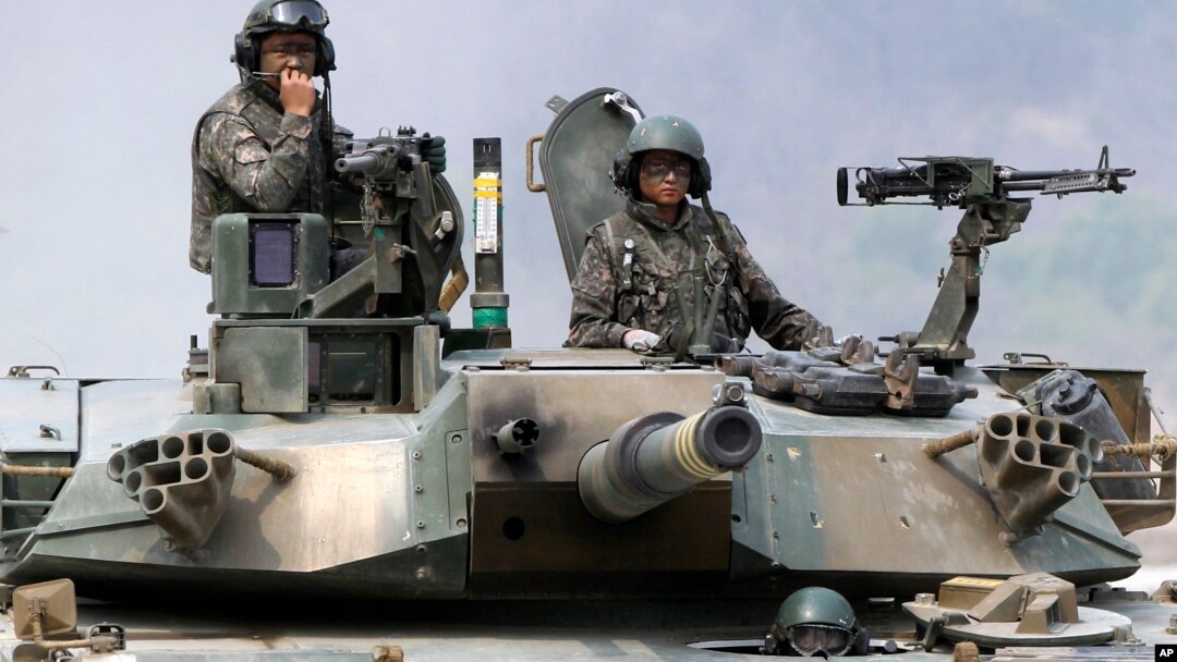 Tentara Korea Selatan melakukan latihan militer di Pocheon, Korea Selatan (foto: dok).