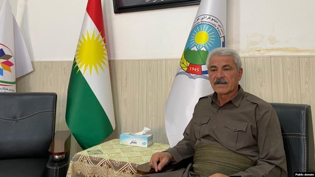 خالید وەنەوشە