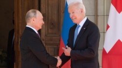 Guerre en Ukraine : la confiance en Biden remonte, celle en Poutine s'effondre 