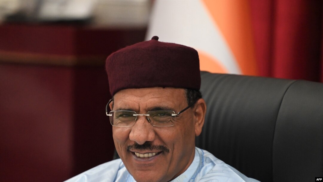 (FILES) Niger's President Mohamed Bazoum attends a meeting with United Nations (UN) Secretary-General Antonio Guterres (not seen) at the presidential palace in Niamey on May 2, 2022.