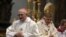 El cardenal Harvey concelebró este domingo en el Vaticano con el Sumo Pontífice.