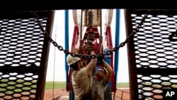 La nueva tecnología de fracturación hidráulica ha multiplicado la extracción de crudo en EE.UU.