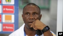 Florent Ibenge, lors d’un point de presse après la victoire de son équipe contre celle du Togo, au Stade de Port-Gentil, au Gabon, le 24 janvier 2017.