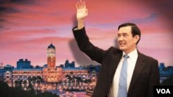 ཐའི་ཝེན་གྱི་སྲིད་འཛིན་ཟུར་པ་མ་ཡིང་ཅིའུ་ཧོང་ཀོང་ལ་བསྐྱོད་འཆར་ཡོད་པ།