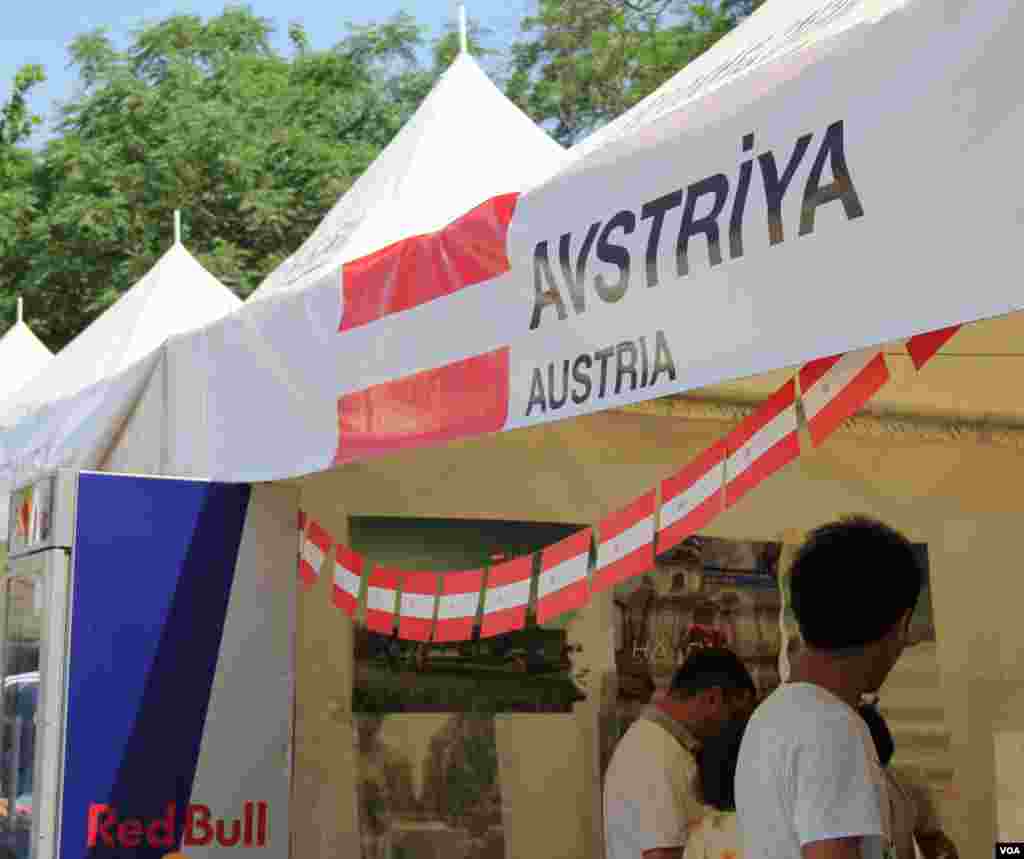 İçərişəhərdə ənənəvi “Avropa şəhərciyi”