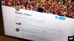 صفحه حساب کاربری دونالد ترامپ در توییتر