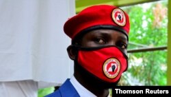  Robert Kyagulanyi maarufu kama Bobi Wine 