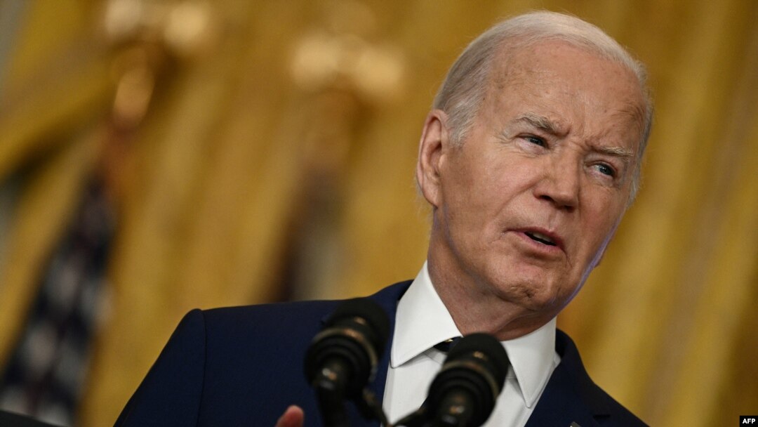 Tổng thống Hoa Kỳ Joe Biden phát biểu tại Nhà Trắng ngày 4/6/2024, công bố sắc lệnh ngăn di dân bất hợp pháp xin tị nạn.