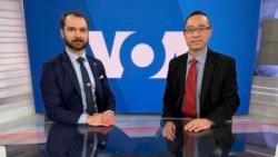 美国国务院中文发言人贾博(Jakob Lengacher)在美国之音演播室接受美国之音中文部专访。(2025年12月15日)