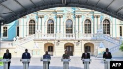 (L-R) Egypt's Prime Minister Mostafa Madbouly, Senegal's President Macky Sall, Comoros President Azali Assoumani, Ukraine's President Volodymyr Zelensky, South Africa's President Cyril Ramaphosa and Zambia's President Hakainde Hichilema. Kyiv on June 16, 2023.