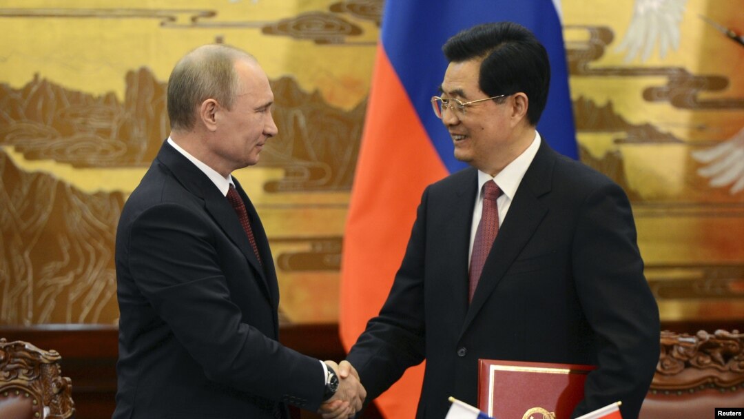 Chủ tịch Trung Quốc Hồ Cẩm Đào và Tổng thống Nga Vladimir Putin tại Bắc Kinh, ngày 5/6/2012