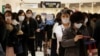 한국 코로나 확진자 하루새 500명 늘어 총 1천800명...사망 13명