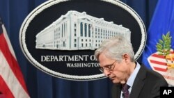 Jaksa Agung AS Merrick Garland usai memberikan pidato di Departemen Kehakiman di Washington, 26 April 2021. (Foto: Mandel Ngan/Pool via Reuters)