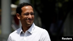 Menteri Pendidikan dan Kebudayaan Nadiem Makarim, Nadiem Makarim, di Istana Kepresidenan, Jakarta, 21 Oktober 2019. (Foto: Reuters)