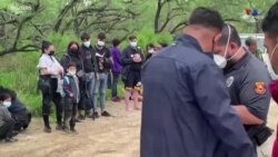 Եվրոպացի փախստականները՝ ԱՄՆ-Մեքսիկա սահմանին