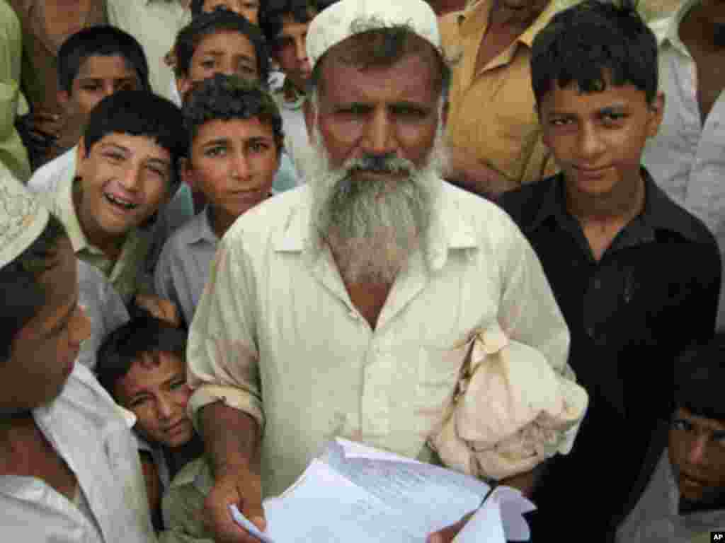 Flood Relief Camp in Nowshera, Pakistan